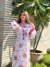 White elegance 2PC Stitch